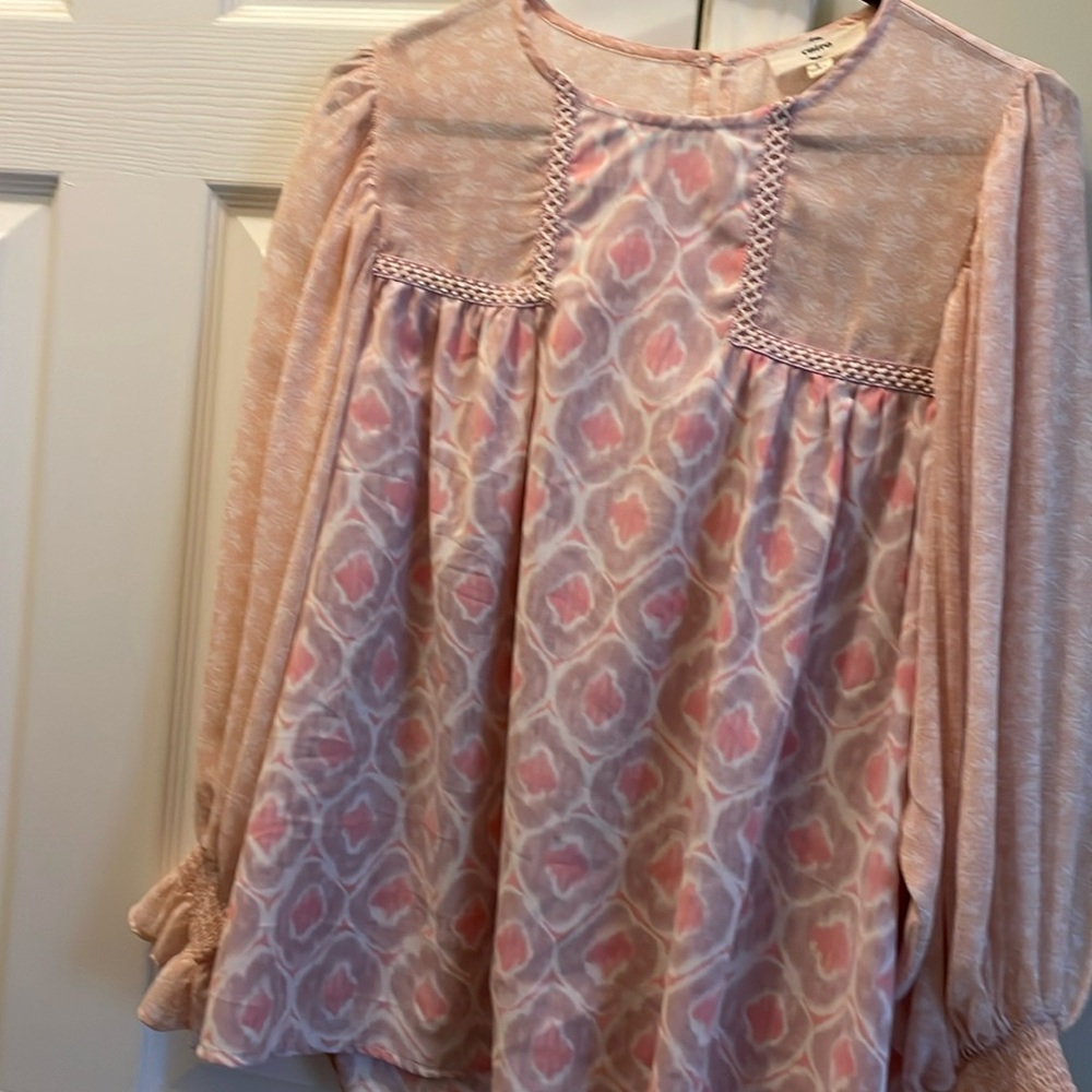 entro blouse size small